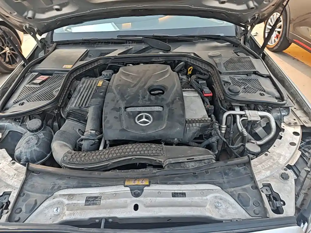 Mercedes-Benz C-Class — миниатюра 20