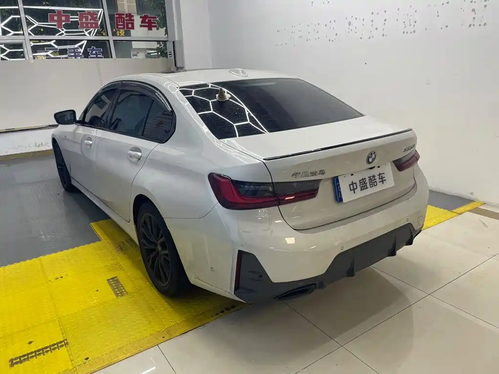 BMW 3 Series — миниатюра 5