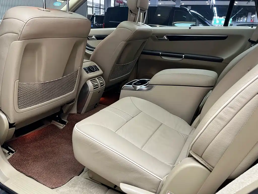 Mercedes-Benz R-Class — миниатюра 16