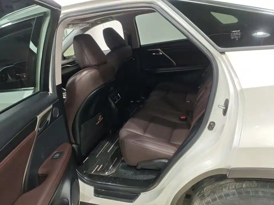 Lexus RX — миниатюра 6