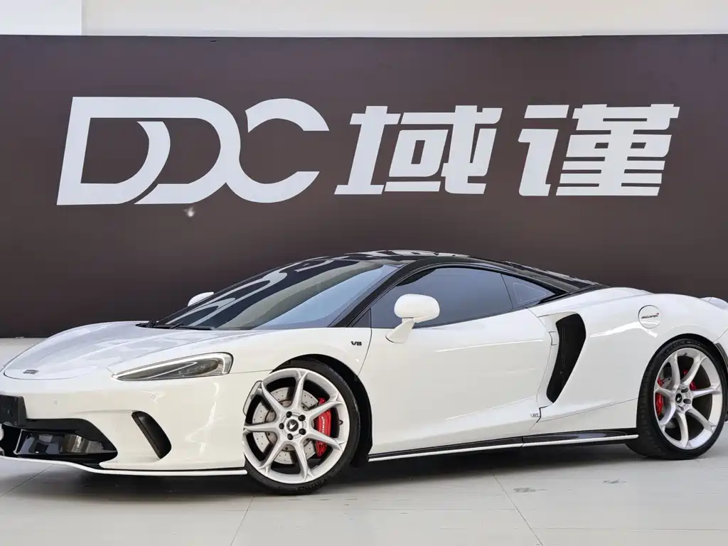 McLaren GT 2021