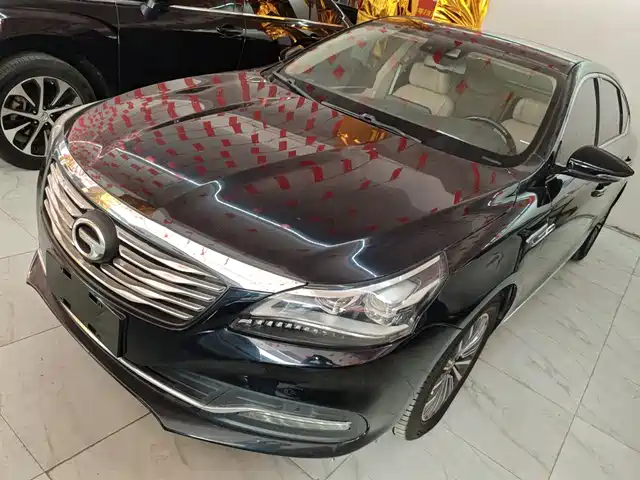 GAC TRUMPCHI GA8 2017