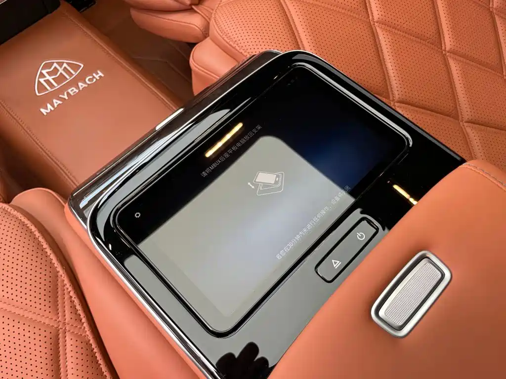 Mercedes-Benz S-Class — миниатюра 14