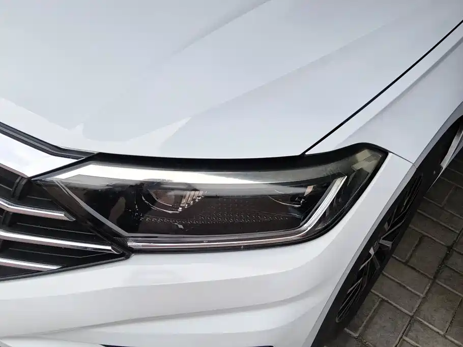 Volkswagen Sagitar — миниатюра 5