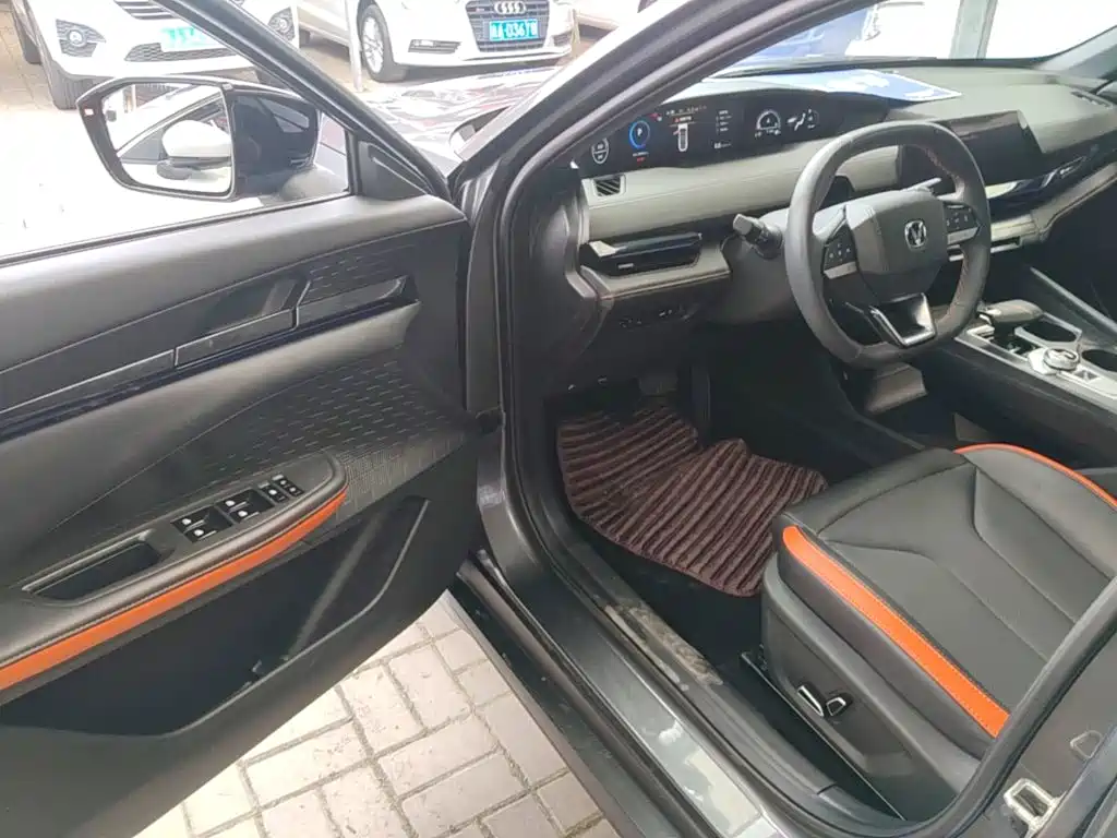 Changan UNI-V — миниатюра 16