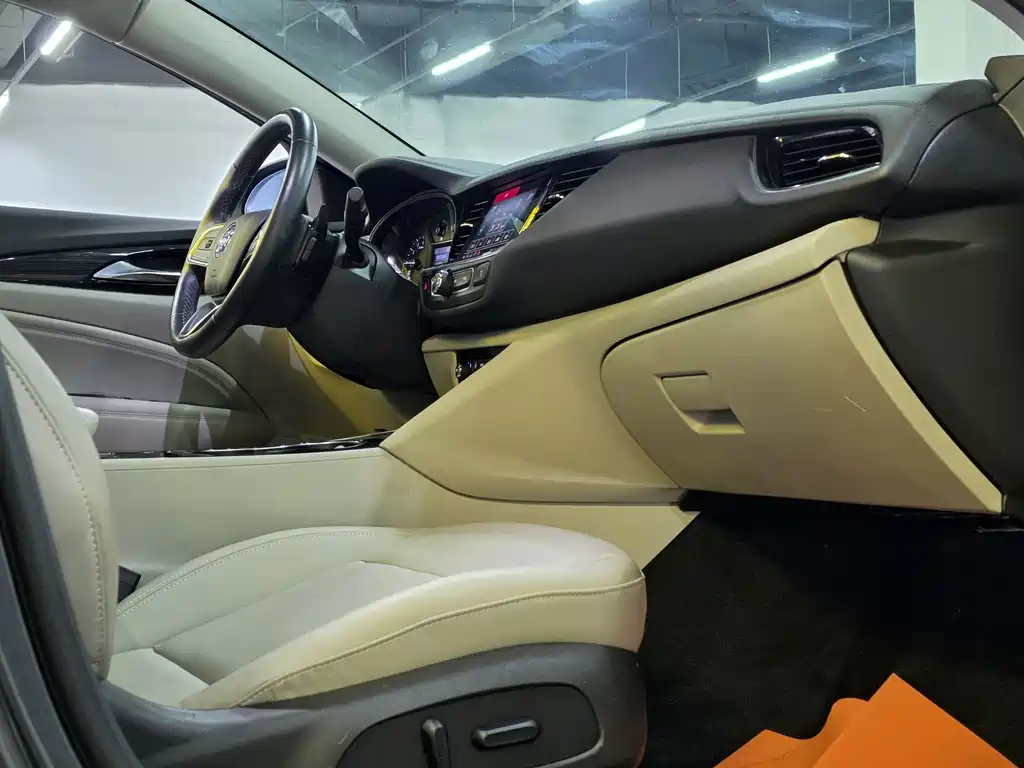 Buick Regal — миниатюра 7