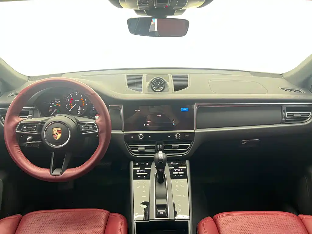 Porsche Macan — миниатюра 8