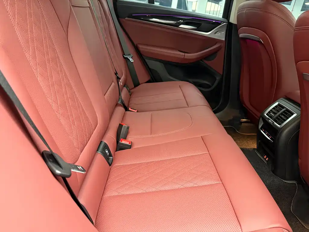 BMW iX3 — миниатюра 10