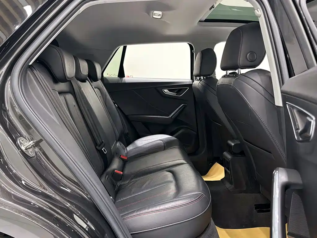 Audi Q2L — миниатюра 14