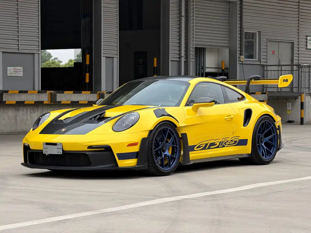 Porsche 911 2025