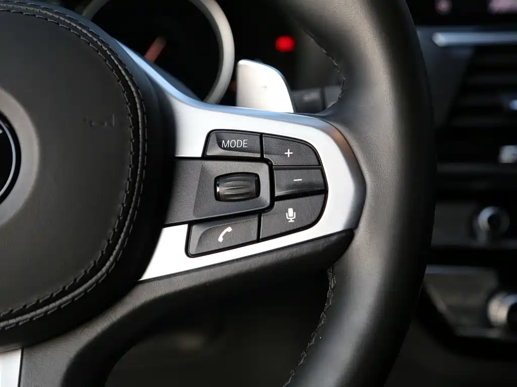 BMW X3 — миниатюра 12