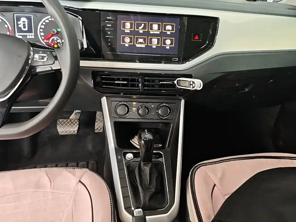 Volkswagen Polo — миниатюра 13