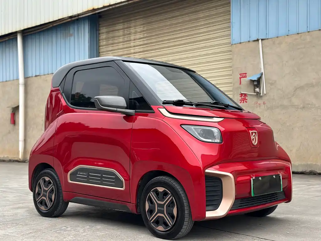 BAOJUN E200