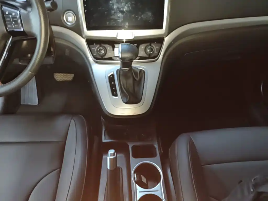 Haval M6 — миниатюра 14