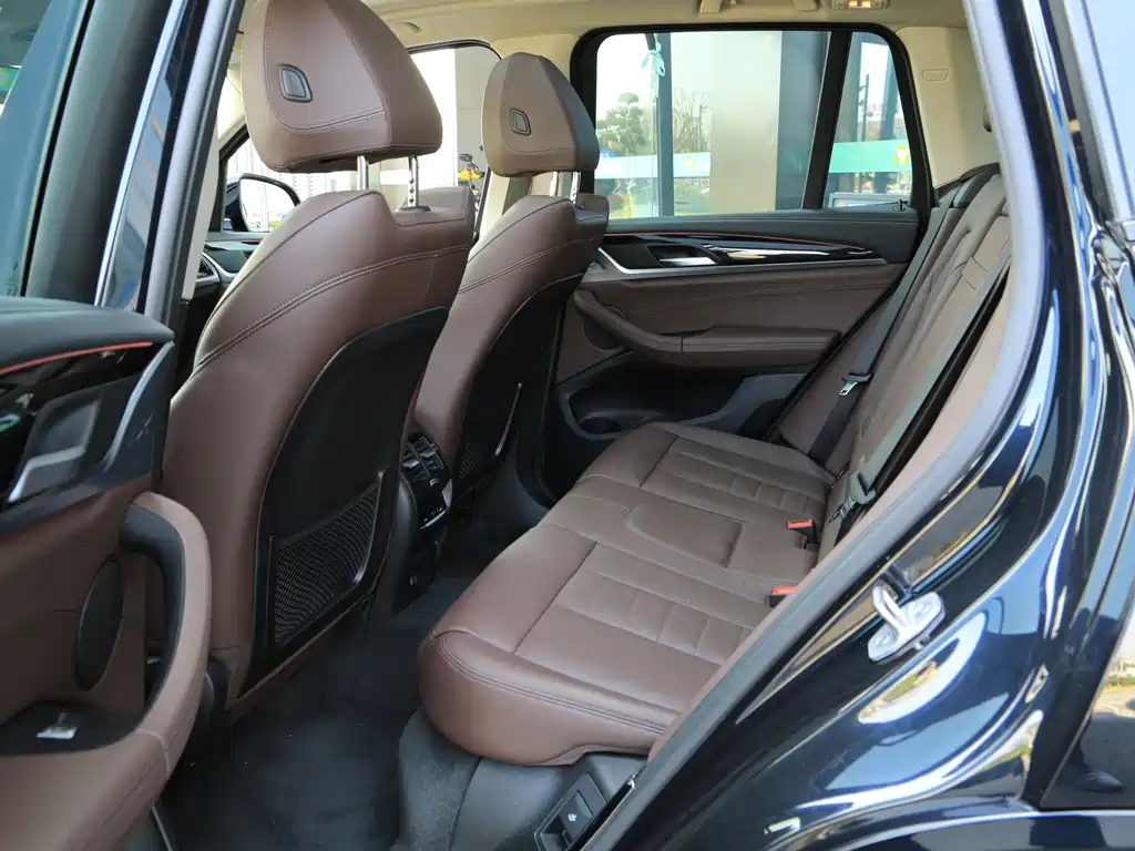 BMW X3 — миниатюра 14