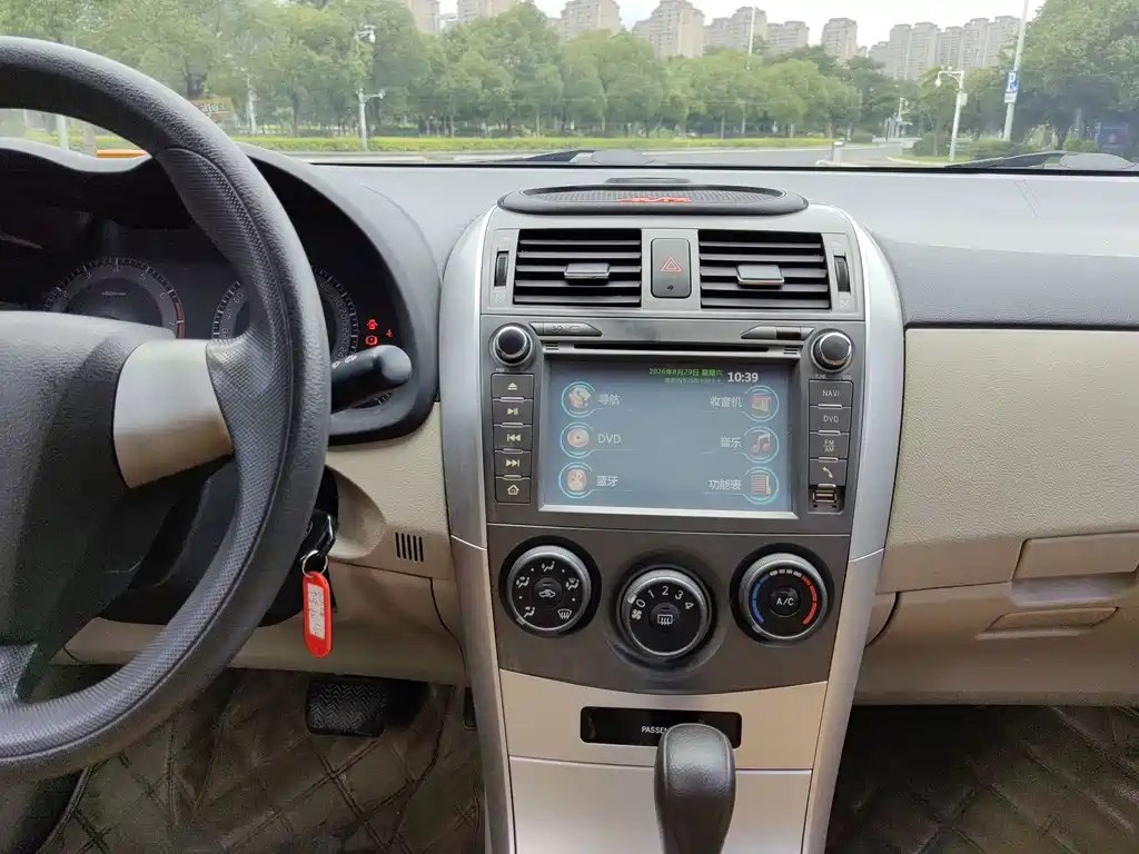 Toyota Corolla — миниатюра 15