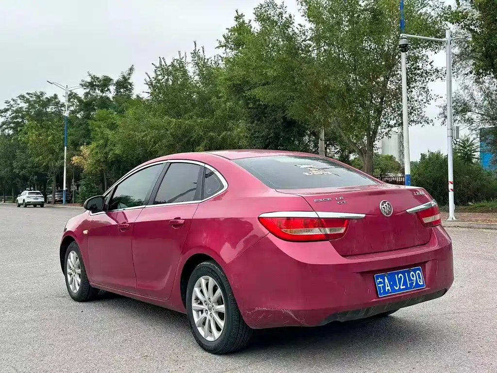 Buick Excelle — миниатюра 6