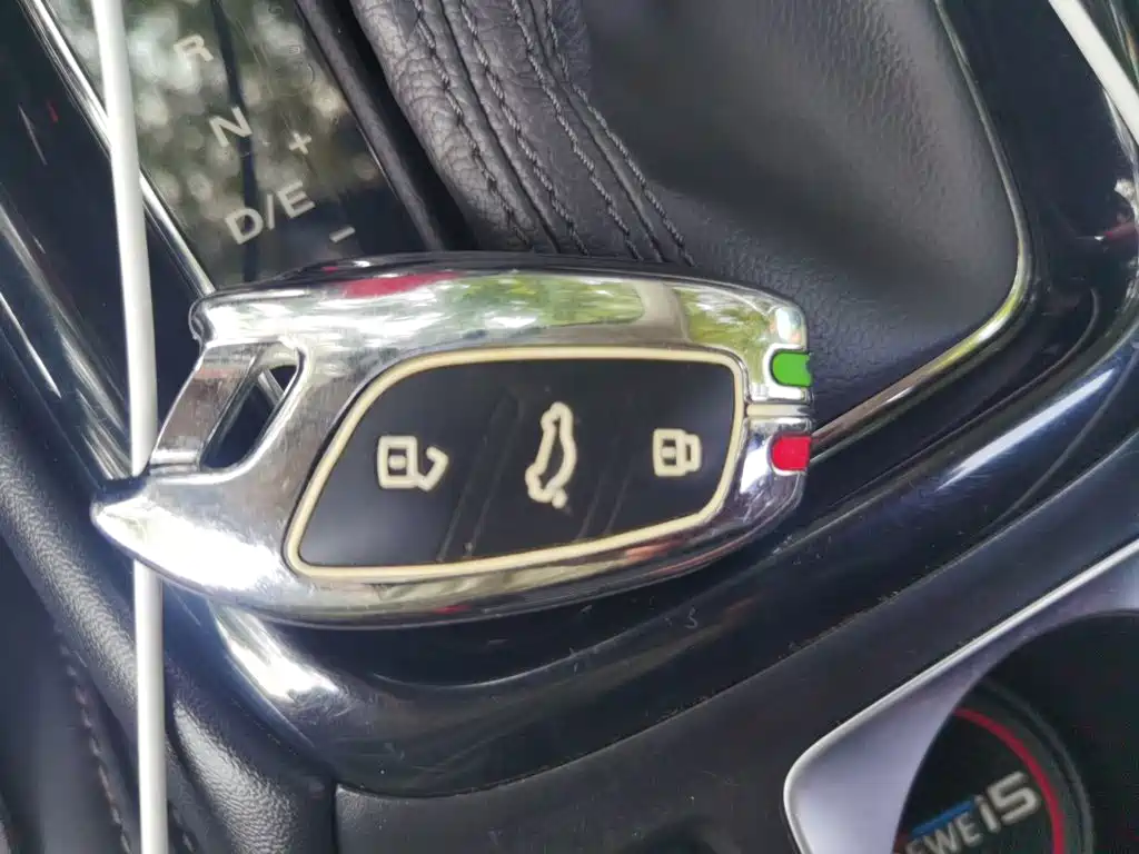 Roewe i5 — миниатюра 12