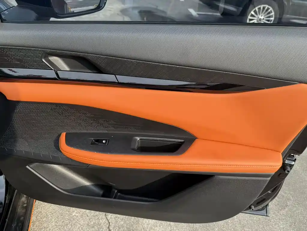 Changan UNI-V — миниатюра 6
