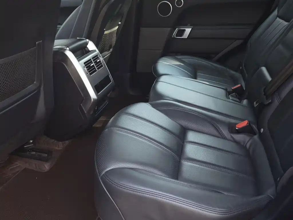 Land Rover Sport — миниатюра 9