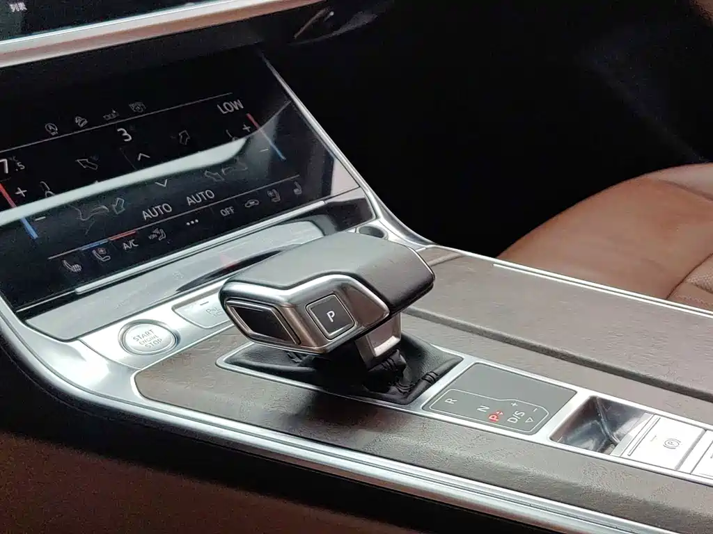Audi A6 (Import) — миниатюра 14