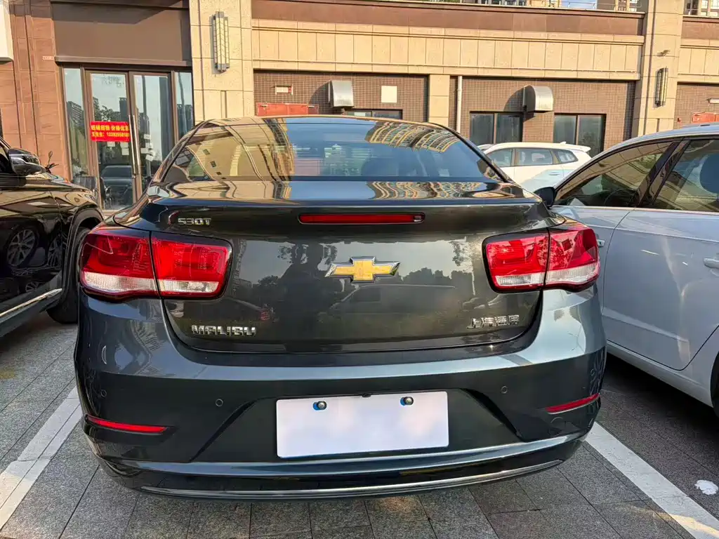 Chevrolet Malibu — миниатюра 10