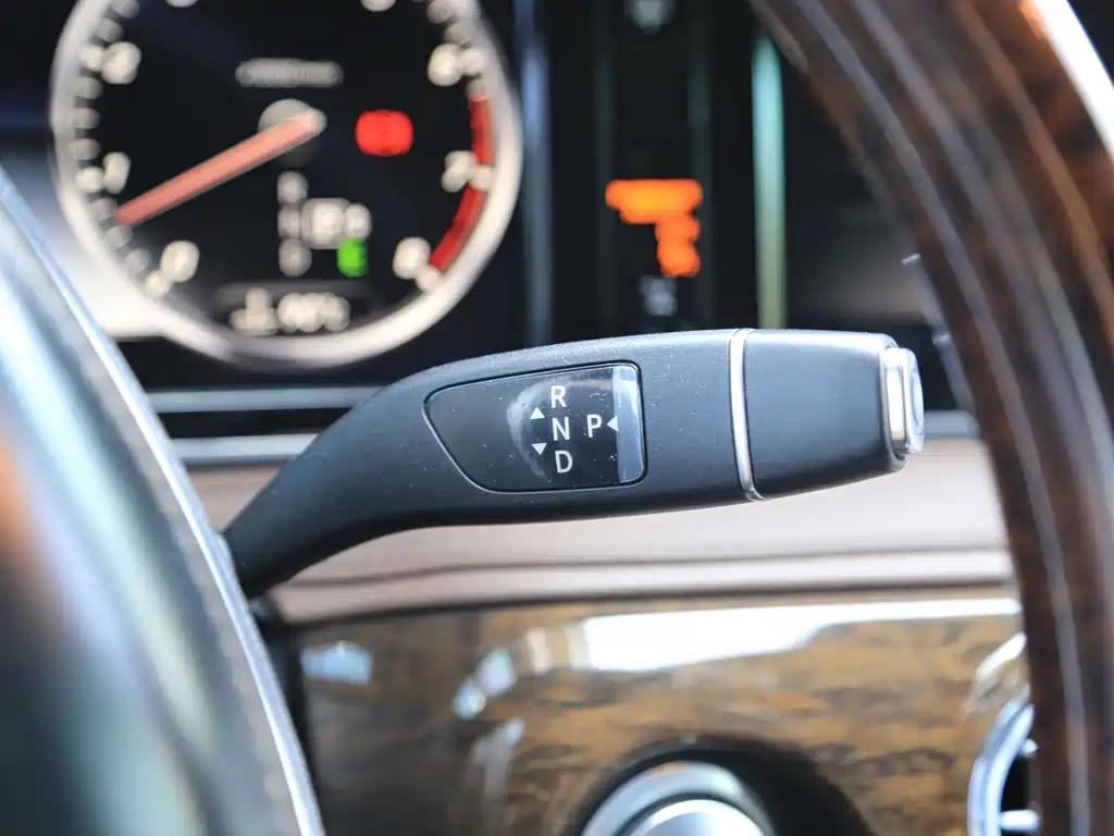 Mercedes-Benz S-Class — миниатюра 14