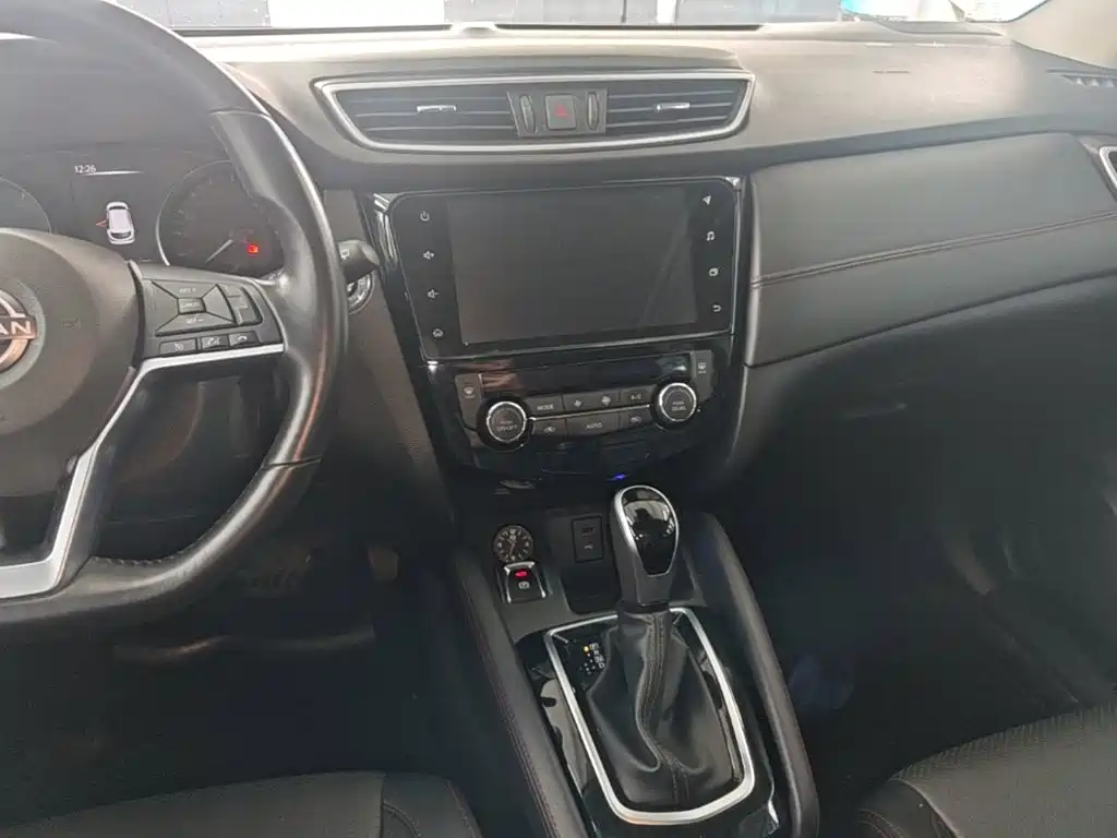 Nissan Qashqai — миниатюра 13