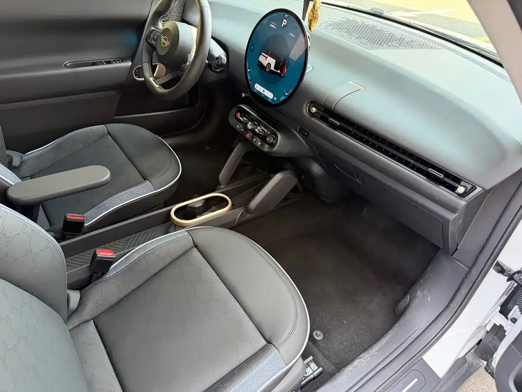 MINI MINI COOPER EV — миниатюра 13