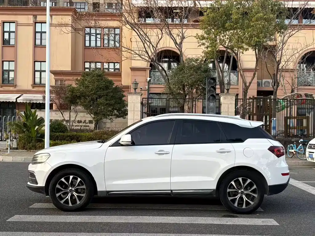 ZOTYE T600 COUPE