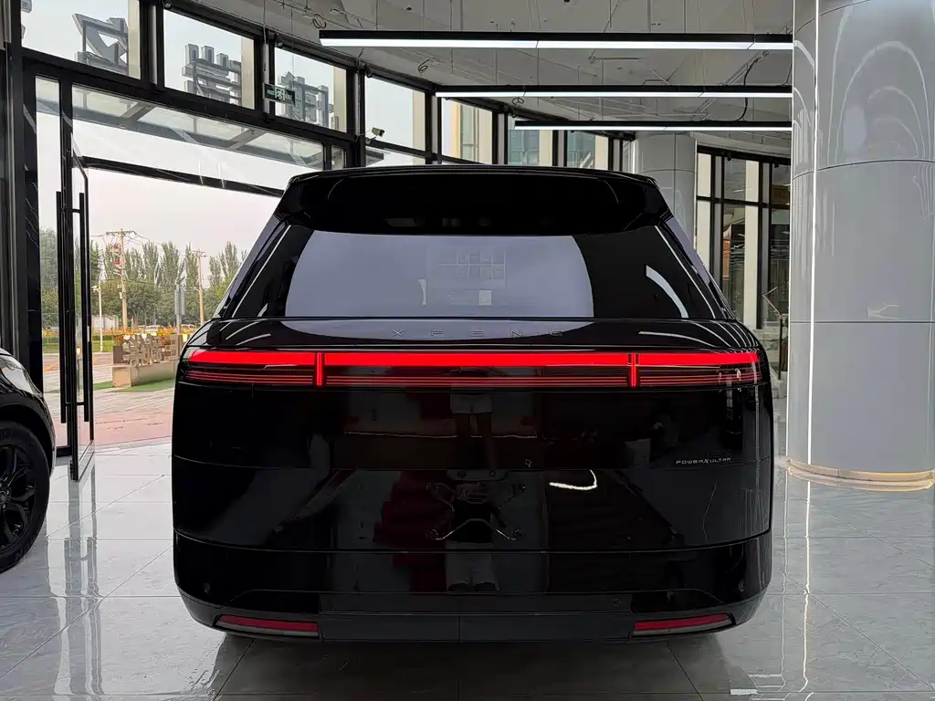 XPeng 小鹏GX — миниатюра 20