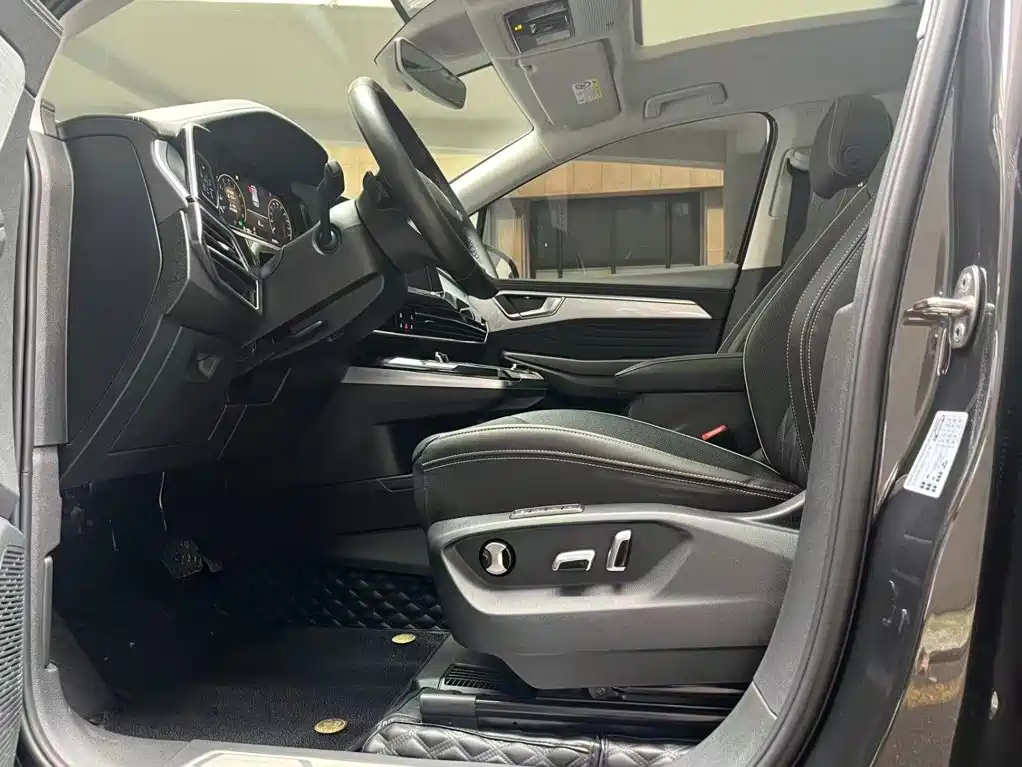 Volkswagen Talagon — миниатюра 9
