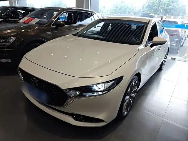 MAZDA  3 ANGKESAILA