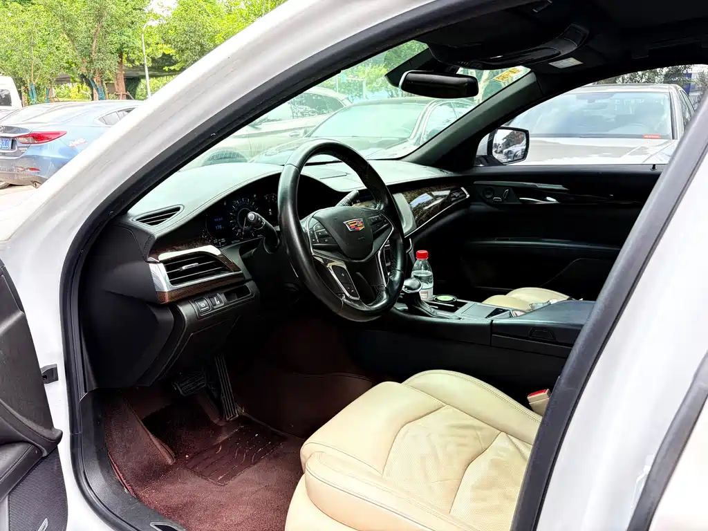 Cadillac CT6 — миниатюра 5
