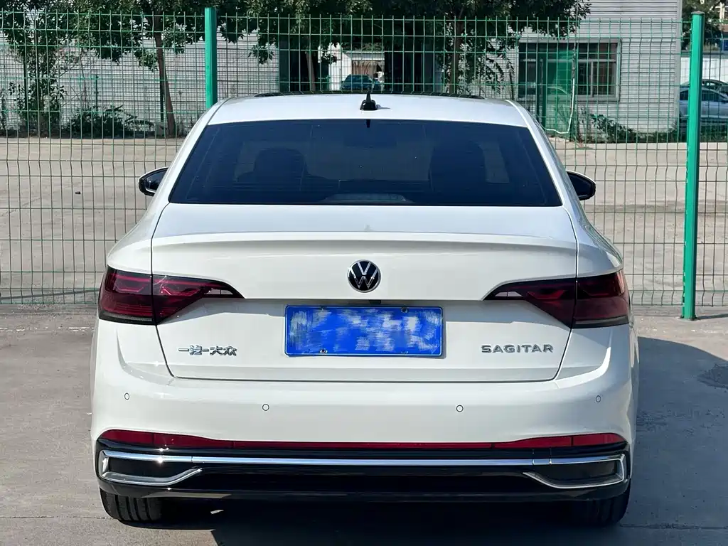 Volkswagen Sagitar — миниатюра 8
