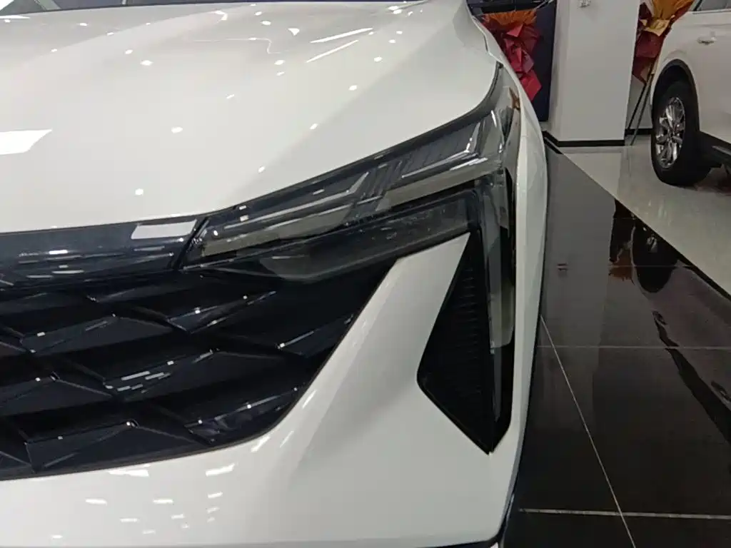 Geely Boyue — миниатюра 24