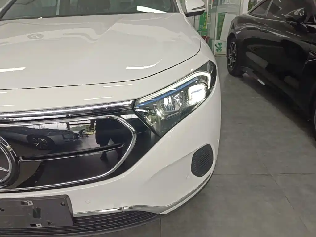Mercedes-Benz EQA — миниатюра 24