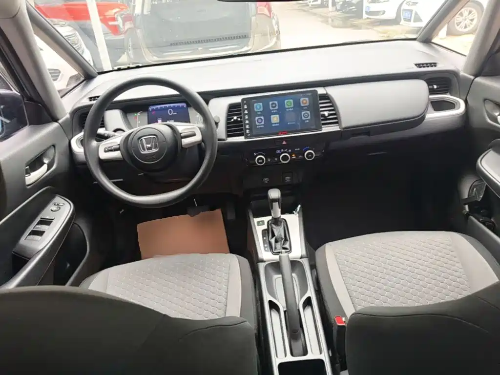 Honda Fit — миниатюра 10