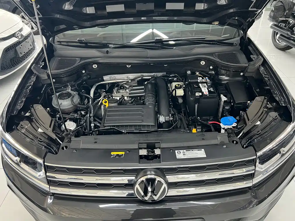 Volkswagen Tharu — миниатюра 10