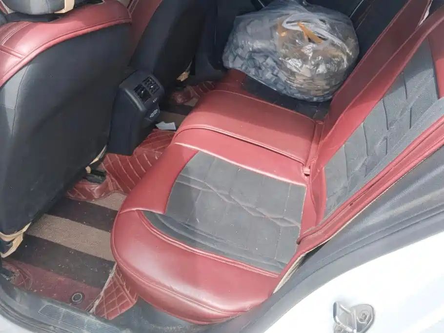 Volkswagen Golf — миниатюра 11
