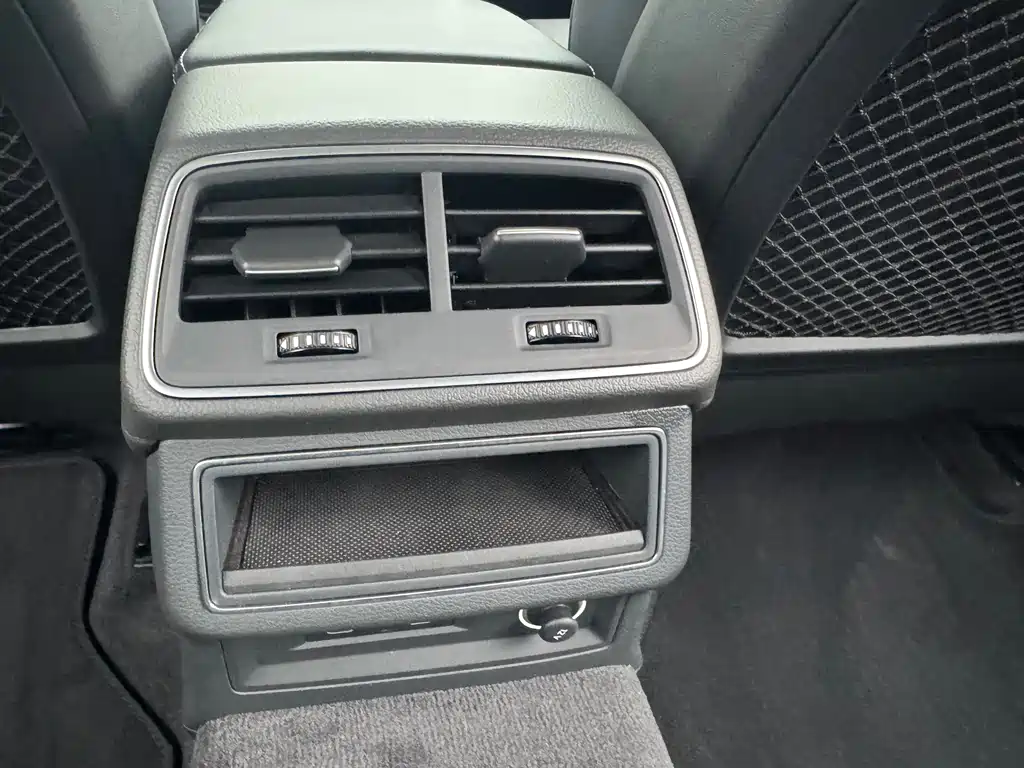 Audi A6L — миниатюра 19
