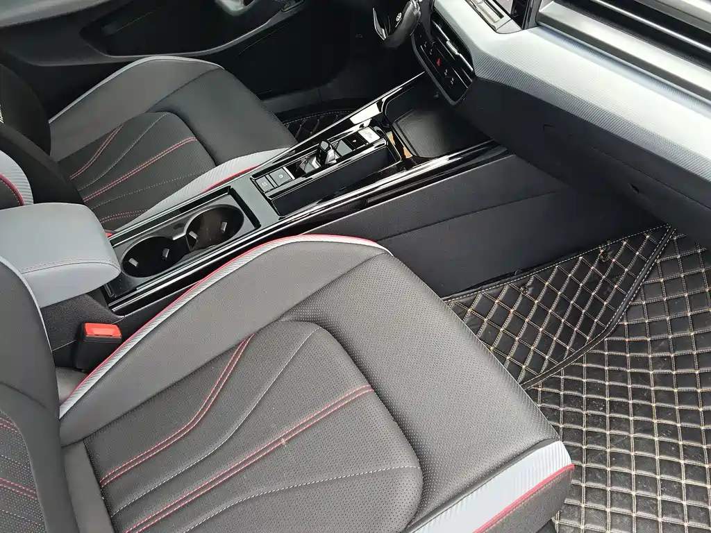 Volkswagen Lamando — миниатюра 9