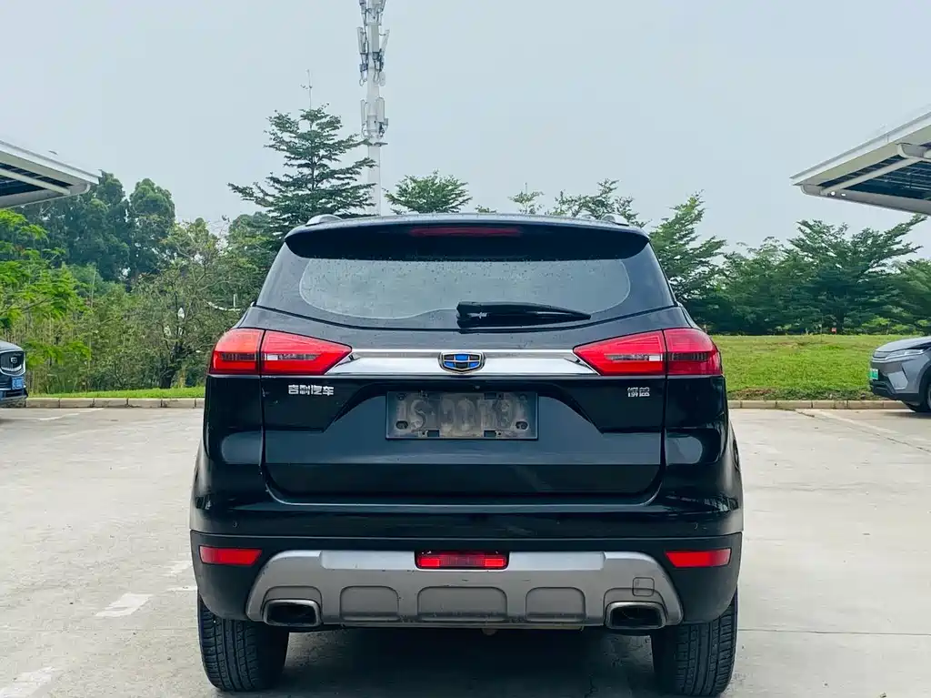 Geely Boyue — миниатюра 5