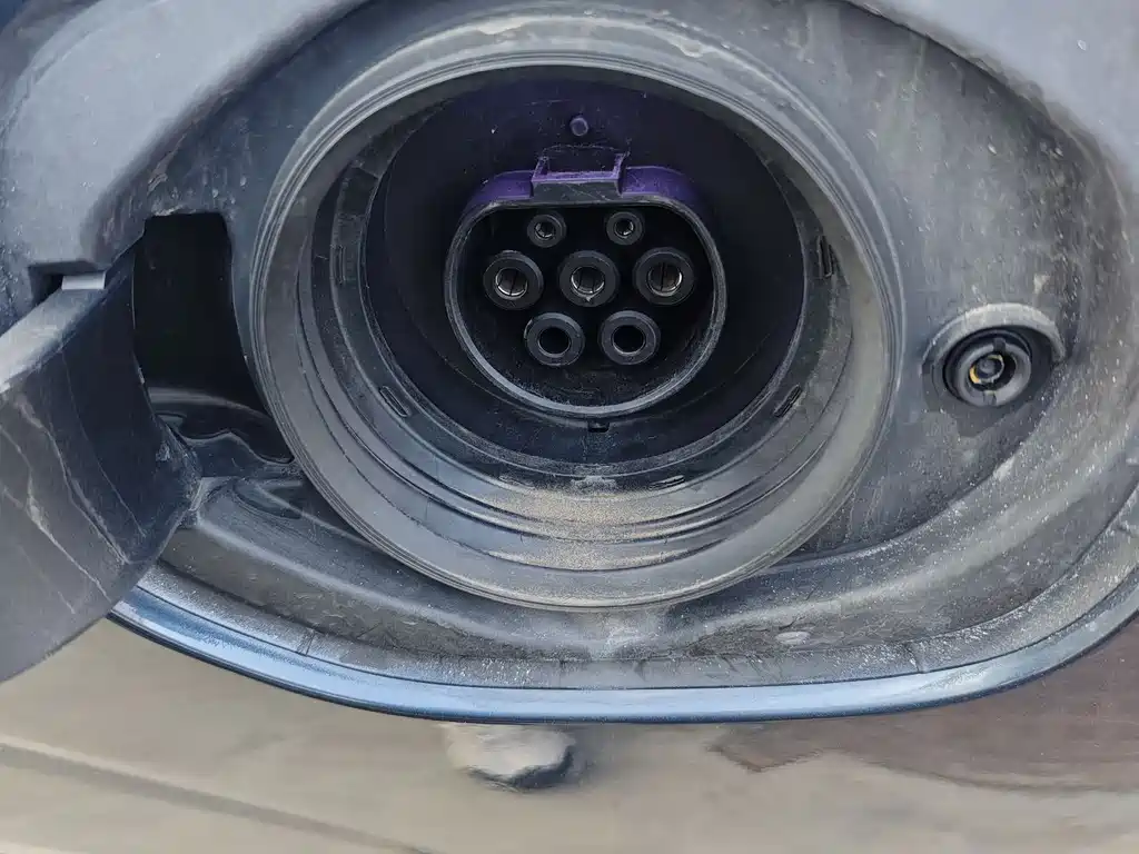 VOLVO XC60 PLUG IN HYBRID