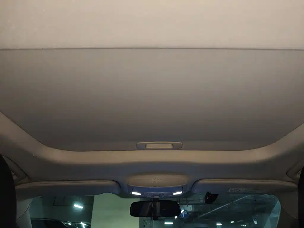 Ford Mondeo — миниатюра 9