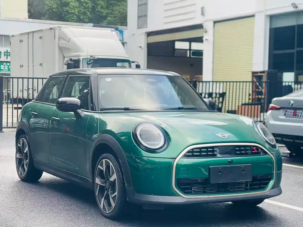 MINI Mini — миниатюра 2