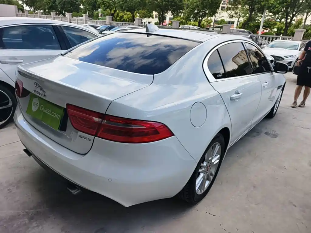 Jaguar XEL — миниатюра 7