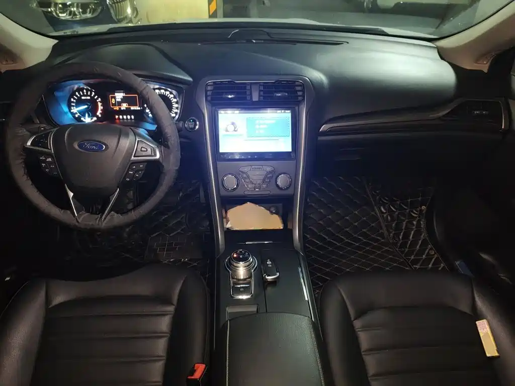 Ford Mondeo — миниатюра 13