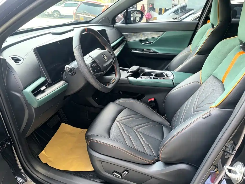 Changan UNI-T 2023 1.5T Sport Luxury
