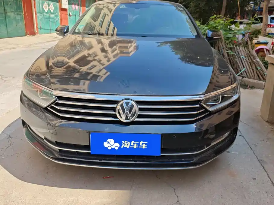 Volkswagen Magotan — миниатюра 2